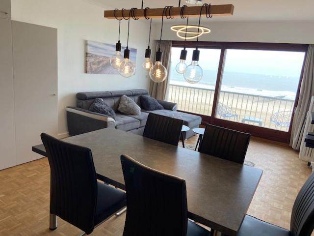 Golfslag Apartment Blankenberge Bagian luar foto